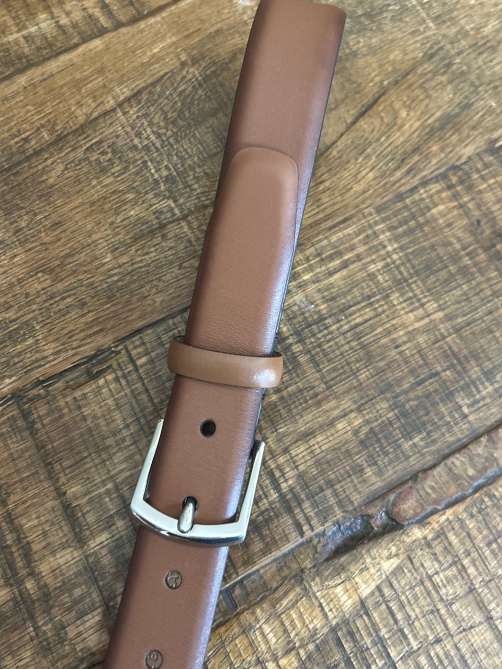 Banana Republic Men's Brown Buffalo Leather Belt – Classic Casual Style
